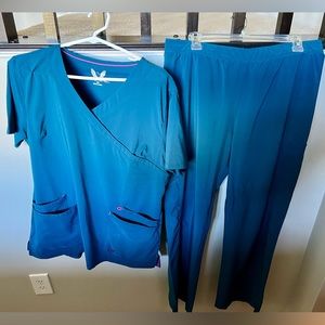 Women’s Smitten Scrubs